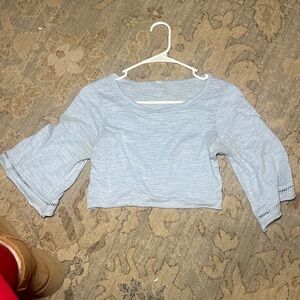 Alo Yoga Light Gray Cropped Top with Bell Sleeves